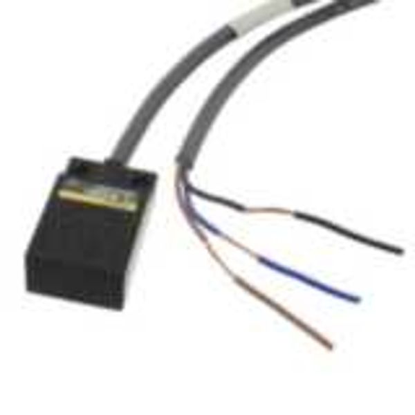 Proximity sensor, inductive, unshielded, 5mm, DC, 3-wire, PNP-NO, 10m image 2
