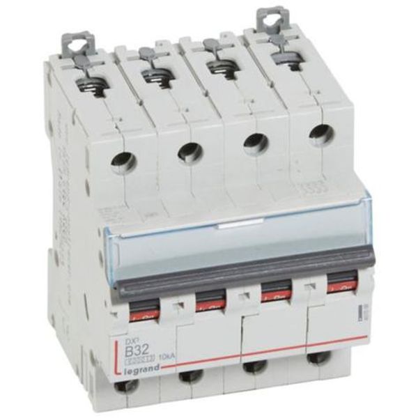 DX³6000 10kA high inlet and low outlet screw circuit breaker 4P 400V~ - 32A - curve B - 4 modules image 1