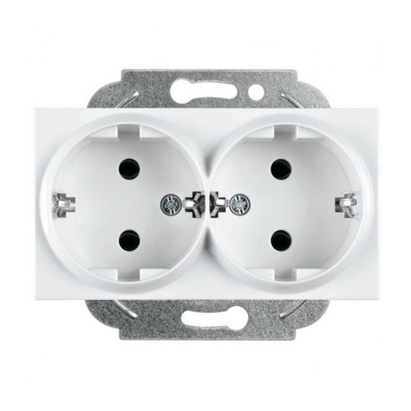 Karre Plus-Arkedia White Two Gang Earthed Socket image 1