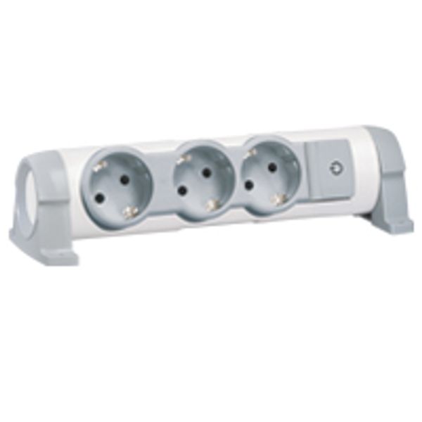 Multi-outlet extension for comfort - 3x2P+E orientable - w/o cord image 1