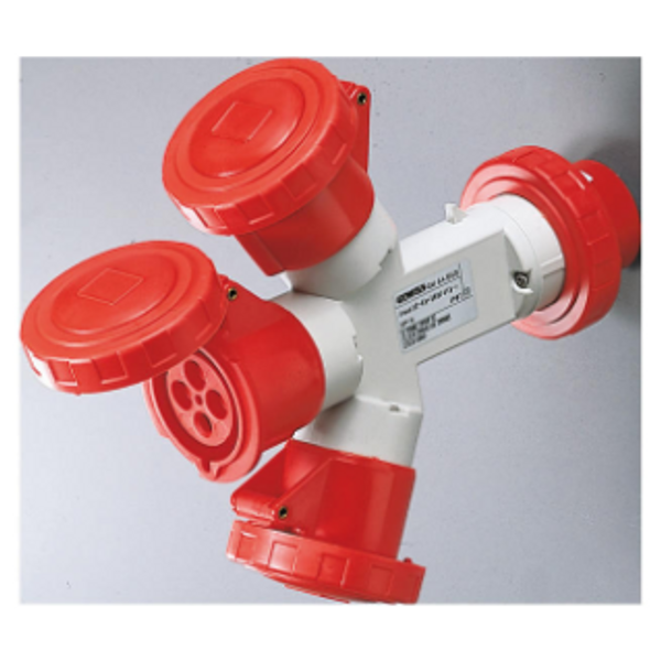 MULTIPLE SOCKET-COUPLERS 3 OUTPUTS IP67 - PLUG 32A - 2 SOCKET-OUTLETS 3P+E 400V 50/60HZ - RED - 6H image 1