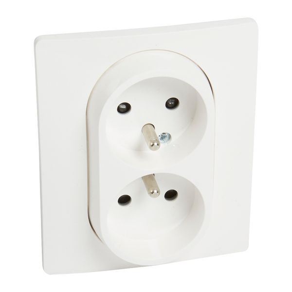2x2P+E French std socket outlet Niloé -with shut. -compact - screw term. -white image 1