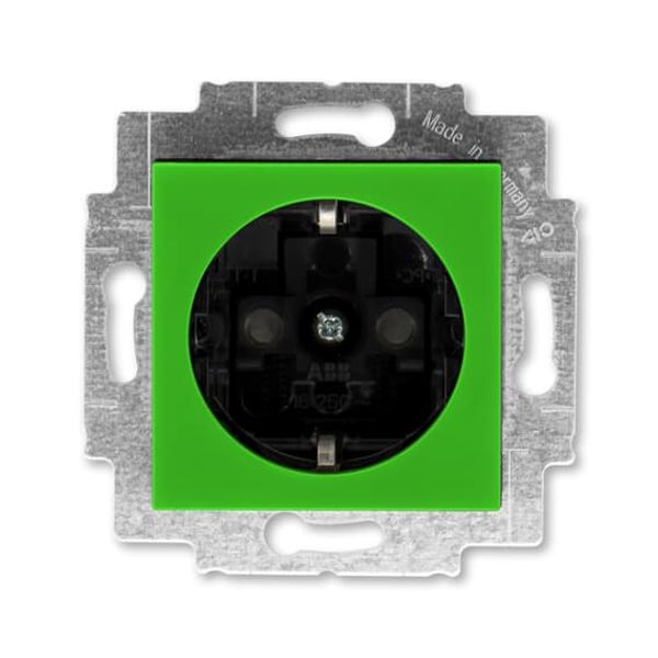 5520H-A03457 67 Socket outlet with earthing contacts, shuttered image 1