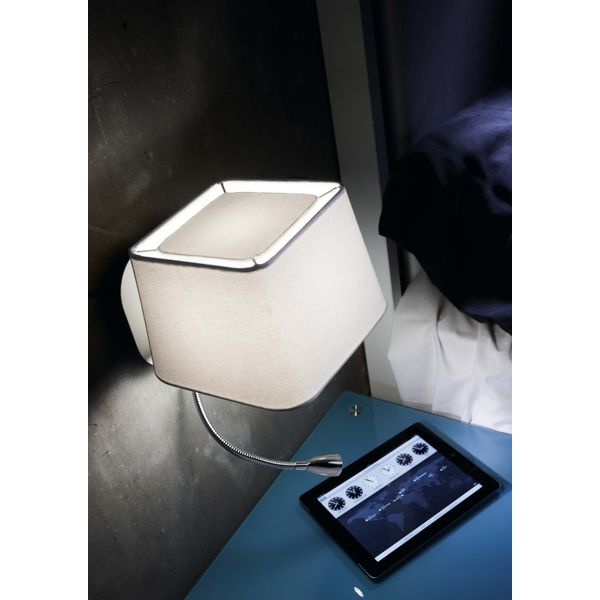 SWEET WHITE WALL LAMP WITH LED READER 1 X E27 60W image 2