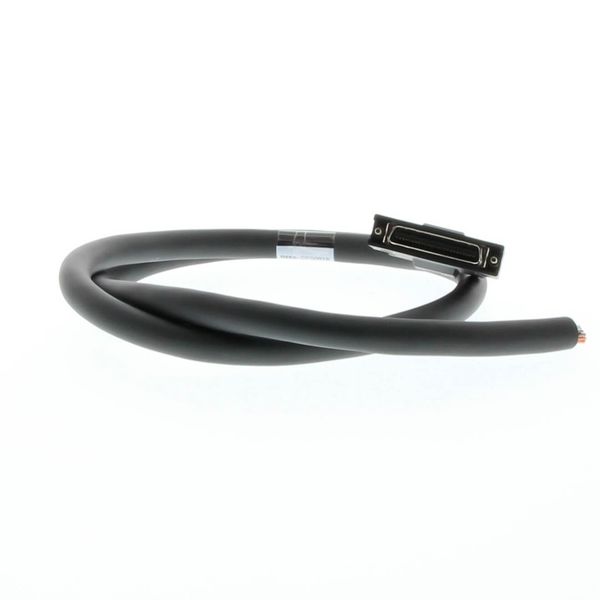 General purpose servo control cable, 2m image 1