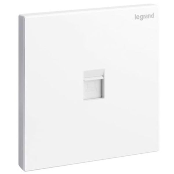 Galion - 1 gang single RJ 45 category 5E UTP socket outlet - white image 1