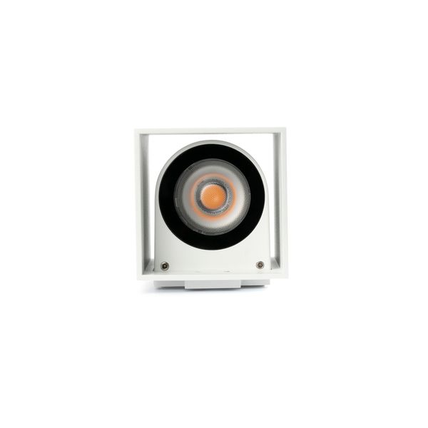 KOV WHITE SQUARE WALL L. LED 6W 2700K 34° image 1