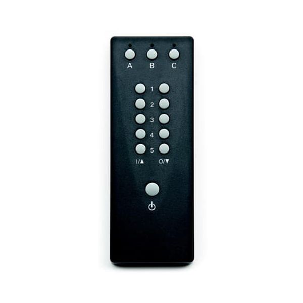 6780 Remote Control 3 V black image 1