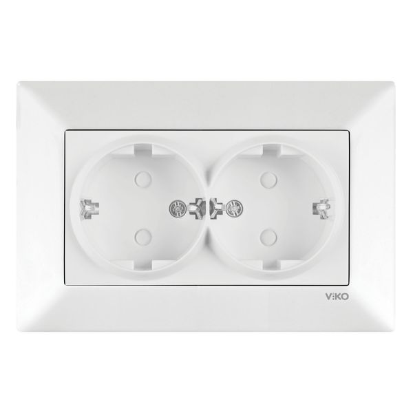 Meridian White Child Protected Double Earth Socket image 1