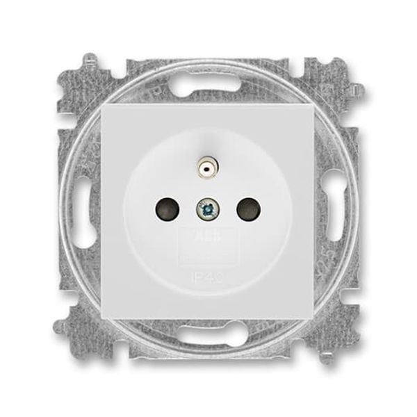5593H-C02357 01 Double socket outlet with earthing pins, shuttered, with turned upper cavity, with surge protection image 56