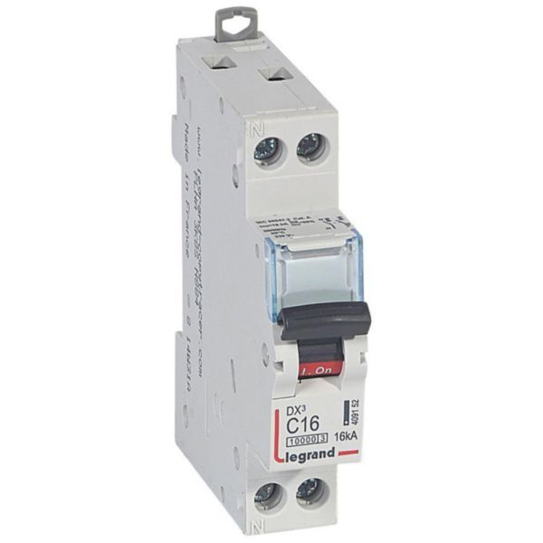 DX³10000 16kA high inlet and low outlet U+N screw circuit breaker 230V~ - 16A - curve C - 1 module image 1