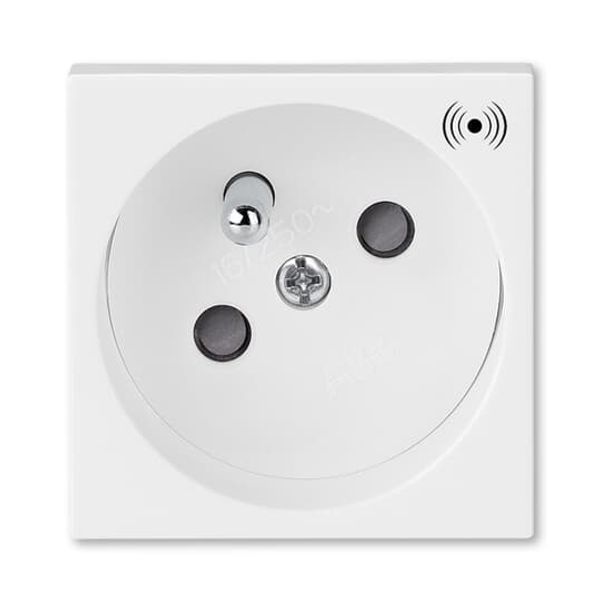 5585N-C02357 B Socket outlet 45×45 with earthing pin, shuttered, with surge protection ; 5585N-C02357 B image 2