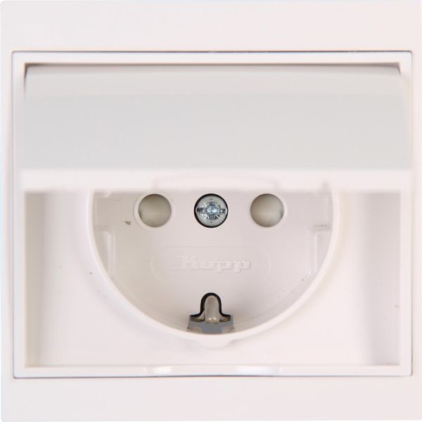 Earthed socket outlet with hinged lid an image 1