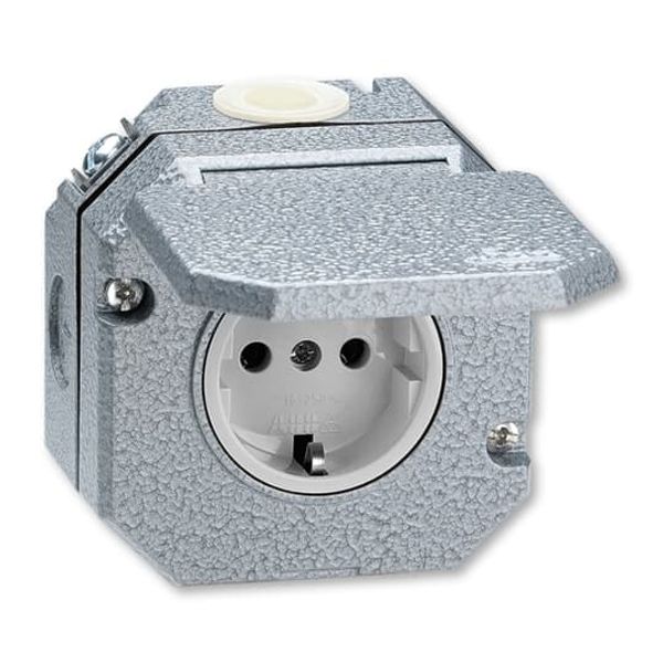 5518-3929 B Socket outlet with earthing contacts, with hinged lid image 2