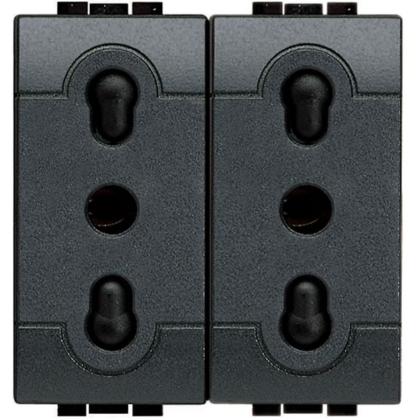 dual socket 10/16A image 1