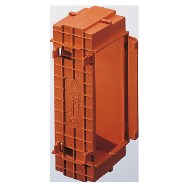 COUPLING ADAPTOR FOR BASE BOXES image 1