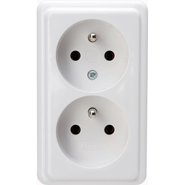 Surface mount earthed socket outlet with central earth contact, 2-fold, without shutter, IP20, 16A, 250V~,arctic-white image 1