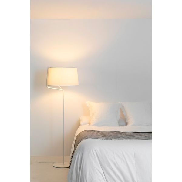 BERNI WHITE FLOOR LAMP 1 X E27 20W image 2