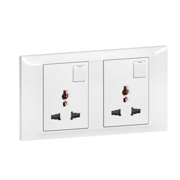 Socket 2 Gang Multistandard Switched 14X7 White,  Legrand-Belanko S image 1