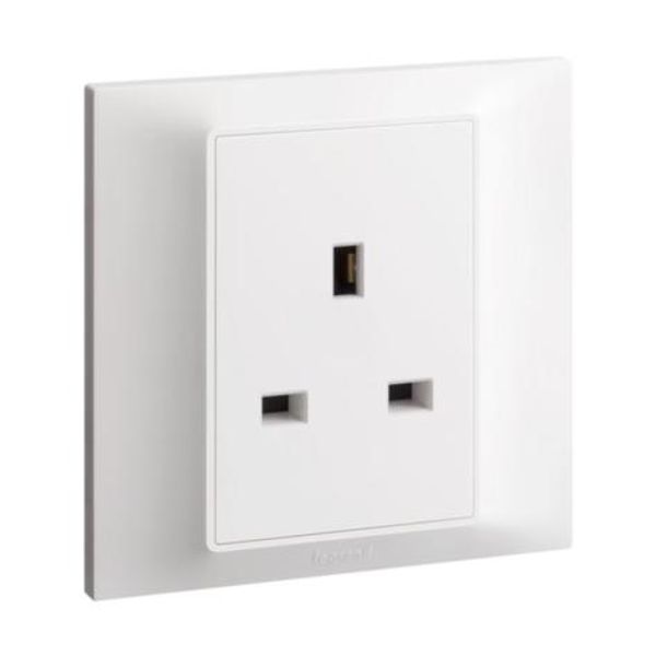 Belanko S 1 gang BS unswitched socket outlet - 13A - White image 1