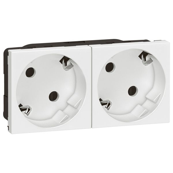 2X2P+T SCHUKO INCLINED 45 PREWIRED WHITE EUROPE image 1