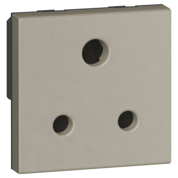 Arteor 2 Pole + Earth 5A British Standard Unswitched Socket Outlet 2 Module Champagne image 1