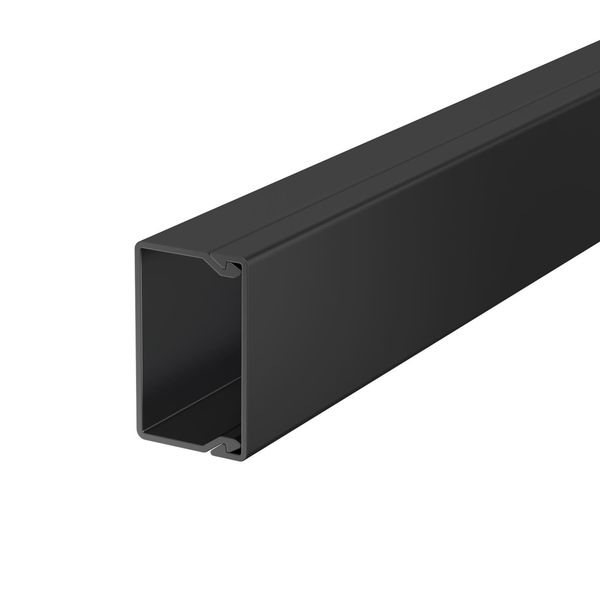 WDK25040SW Wall trunking system with base perforation 2000x40x25 image 1