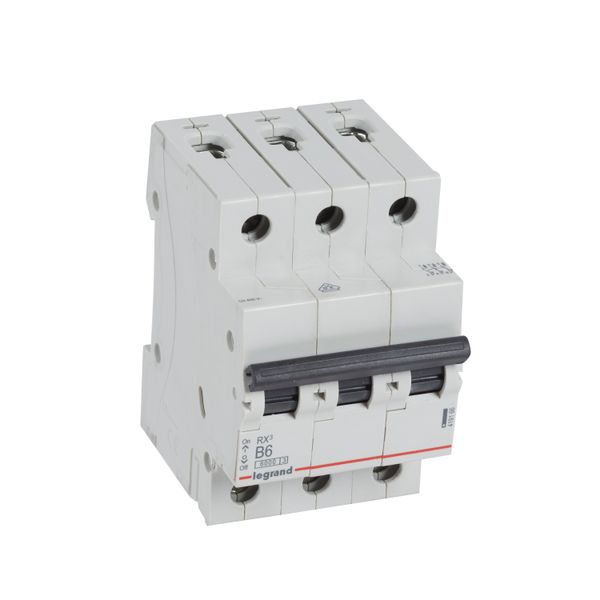MCB RX³ 6000 - 3P - 400V~ - 6 A - B curve - prong/fork type supply busbars image 1