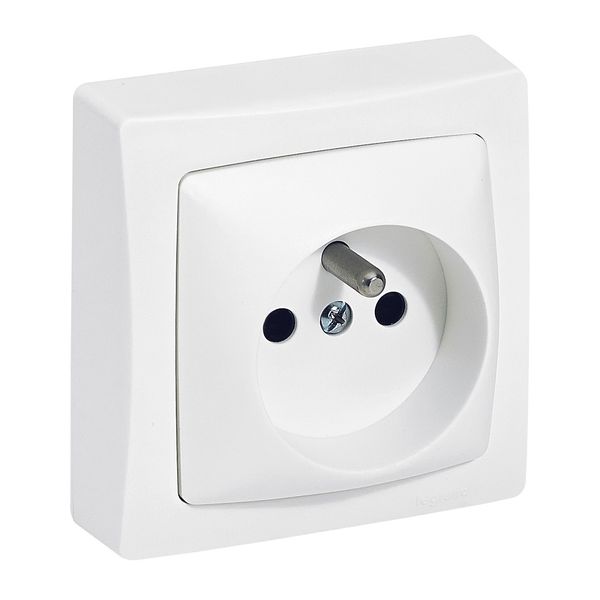 2P+E power socket with automatic terminals Complete surface-mounted switchgear - white image 1