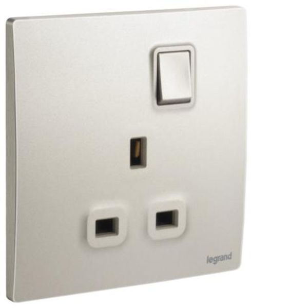 Mallia Senses - 1 gang BS switched socket outlet single pole -13A - Champagne image 1