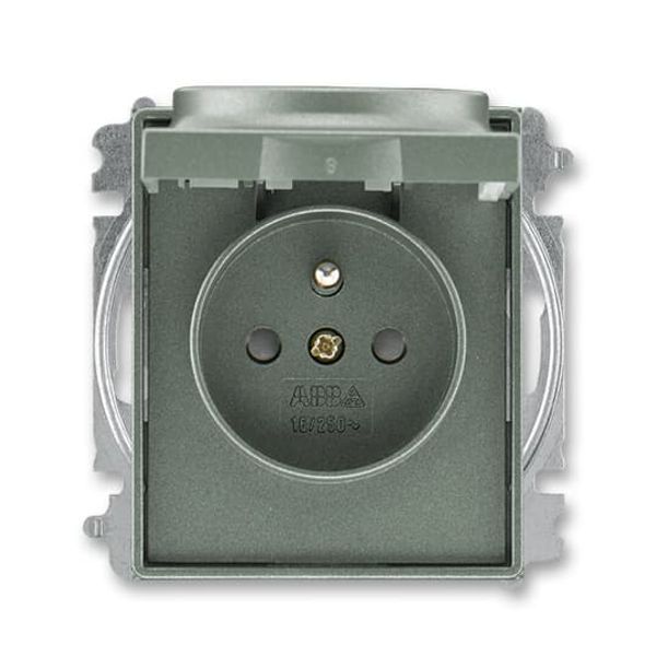 5519E-A02397 34 Socket outlet with earthing pin, shuttered, with hinged lid image 1
