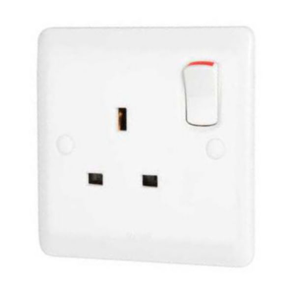 Synergy 1 Gang 13A Double Pole Switched Socket Outlet with LED Power Indicator White image 1