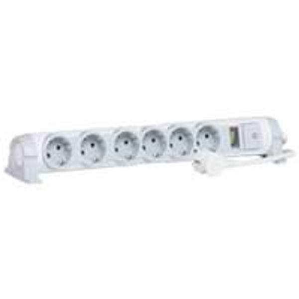 Multi-outlet extension for comfort/safety - 6x2P+E + indicator - 1.5 m cord image 1