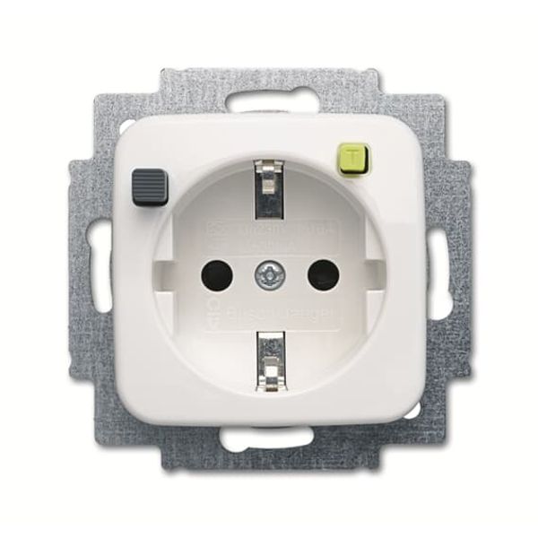 20 MUCBUSB-84-500 CoverPlates (partly incl. Insert) USB charging devices Studio white image 2