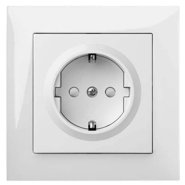 SENTIA 2P+Z SOCKET SCHUKO WITH CHILD PROTECTION image 1