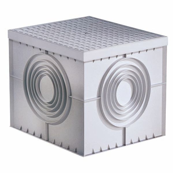 SQUARE ACCES CHAMBER 550X550X520 - FLAT KNOCKOUT BASE AND HIGH RESISTANCE LID image 1
