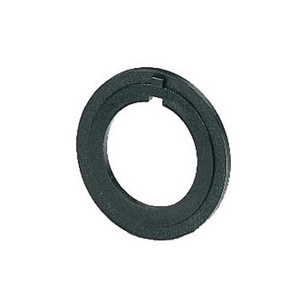 Set of adapter rings image 4