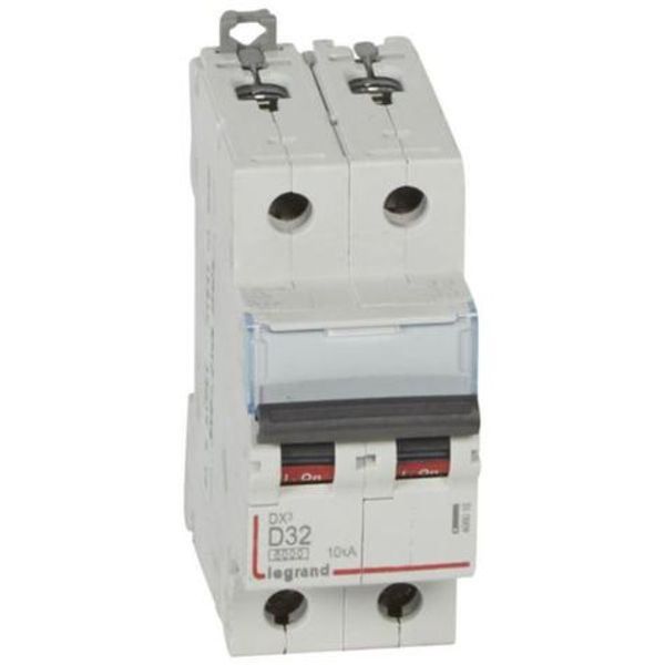 DX³6000 10kA high inlet and low outlet 2P screw circuit breaker 230V~ to 400V~ - 32A - D curve - 2 modules image 1