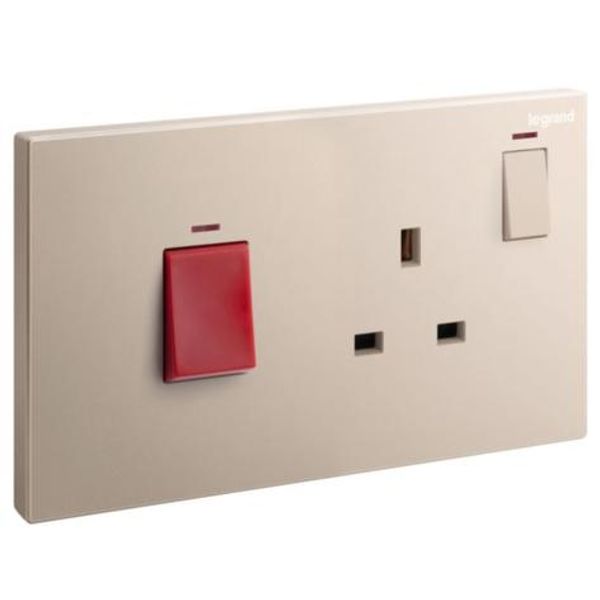 Galion - 2 gangs cooker unit control - 45A Double Pole switch with British Standard 13A switched socket outlet - Rose Gold image 1