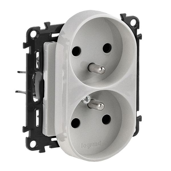 2X2P+E SOCKET WITH SHUTTERS, AUTO SPECIAL POLAND ALU image 1