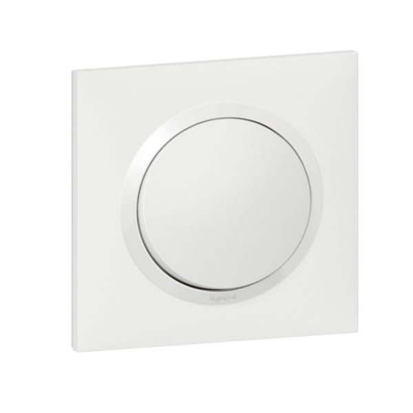 dooxie one 6A 250V~ push button delivered with white square plate and claws image 1