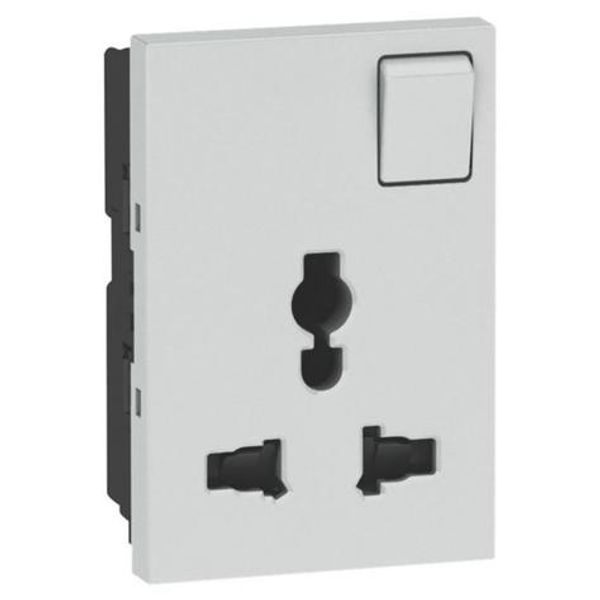 Multistandard socket Arteor - 2P+E switched - shuttered - 3 modules - soft alu image 1