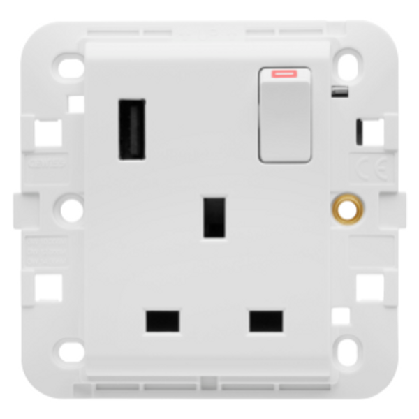 SWITCHED SOCKET-OUTLET - BRITISH STANDARD - 2P+E 13 A - WITH USB - WHITE - CHORUSMART image 1