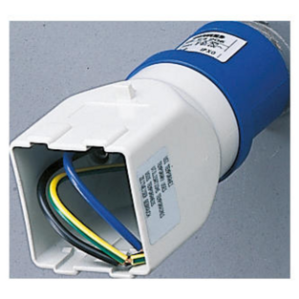 SYSTEM ADAPTOR - FROM INDUSTRIAL TO DOMESTIC - SOCKET-OUTLET 2P+E 16A 230V ac 50/60HZ - FITTING FOR 2 MODULE SYSTEM RANGE image 1