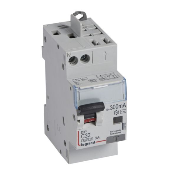 Differential circuit breaker DX³4500 high screw inlet and automatic high outlet U+N 230V~ - 32A typeAC 300mA - 2 modules image 1