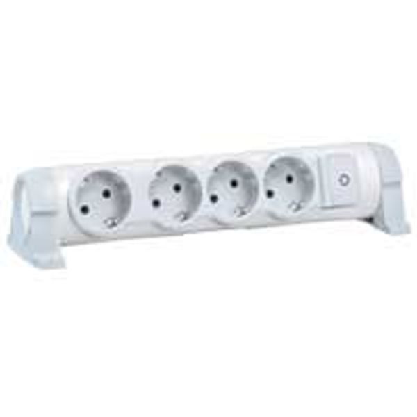 Multi-outlet extension for comfort - 4x2P+E orientable - w/o cord image 1