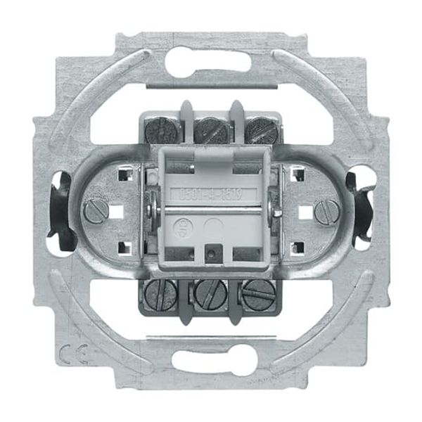 2000/3 US Flush Mounted Inserts Flush-mounted installation boxes and inserts image 4