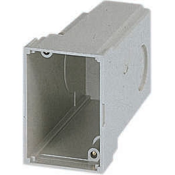 Shroud, for flush mounting plate, 1 mounting location image 1