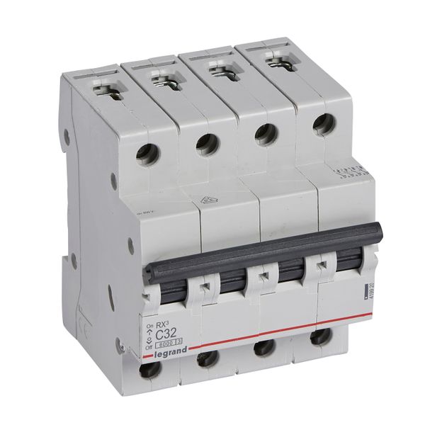 MCB RX³ 6000 - 4P - 400V~ - 32 A - C curve - prong-type supply busbars image 1