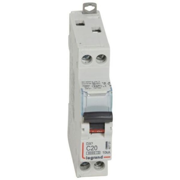 DX³6000 10kA high inlet and low outlet U+N screw circuit breaker 230V~ - 20A - curve C - 1 module image 1